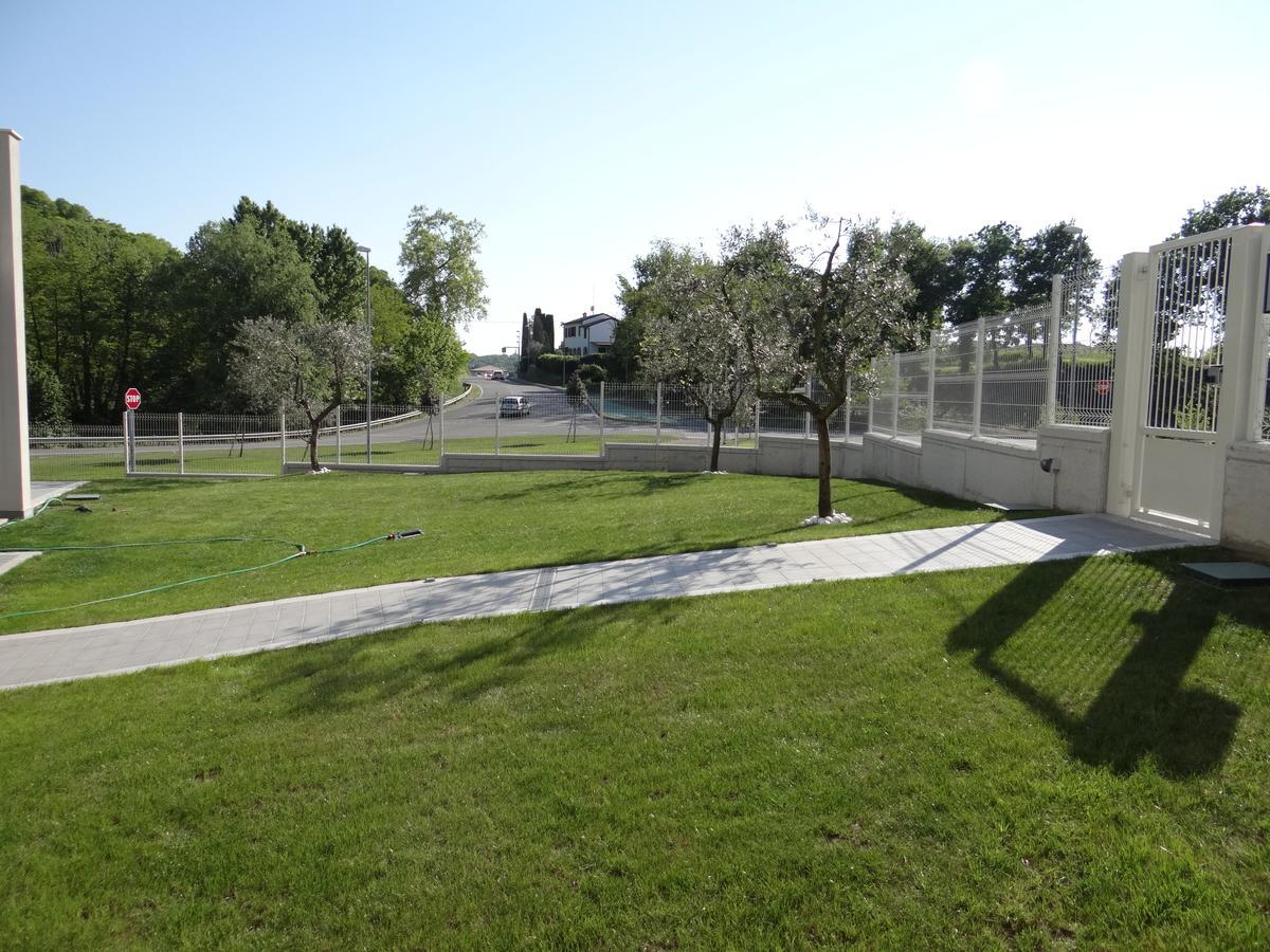 Nuovo Laghetto Del Frassino Hotel Peschiera del Garda Exterior foto