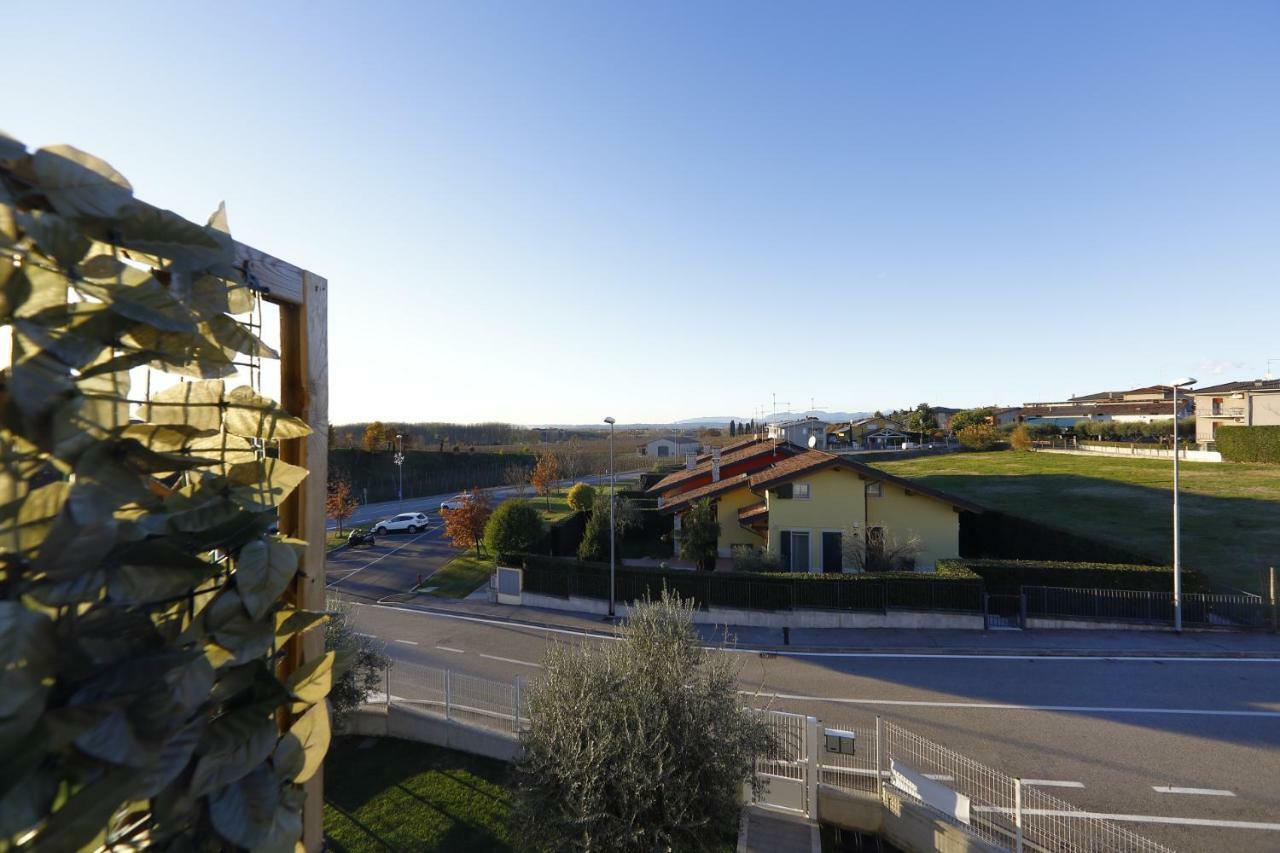 Nuovo Laghetto Del Frassino Hotel Peschiera del Garda Exterior foto